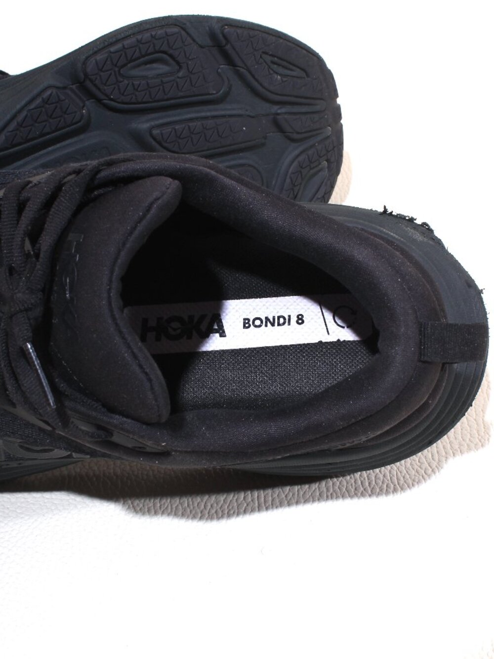 Hoka One One Bondi 8 1123202-BBLC Sneakers Mens Size 9 D Black Running Shoes - Picture 8 of 9